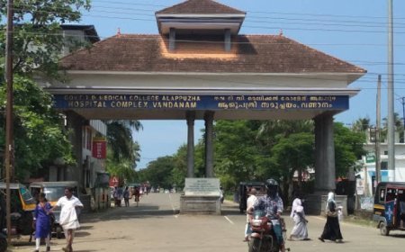 ആലപ്പുഴ മെഡിക്കല്‍ കോളേജില്‍ ഡോക്ടർമാർക്ക് കൂട്ട സ്ഥലംമാറ്റം; നടപടി ഡോക്ടര്‍മാരുടെ സ്വകാര്യ പ്രാക്ടീസിനെതിരെ