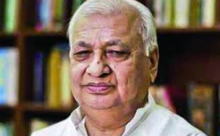 'മുകളിൽ ഉള്ളവർ തീരുമാനിക്കട്ടെ'; ചാൻസലർ ബിൽ രാഷ്ട്രപതിക്ക് വിടുമെന്ന സൂചന നൽകി ഗവർണർ ആരിഫ് മുഹമ്മദ് ഖാൻ