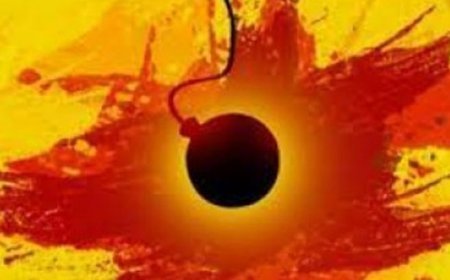 തിരുവനന്തപുരത്ത് വീണ്ടും പൊലീസിന് നേരെ ബോംബേറ്