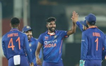 ശ്രീലങ്കക്കെതിരായ മൂന്നാം ഏകദിനത്തിൽ ഇന്ത്യക്ക് 317 റൺസിന്‍റെ കൂറ്റൻ ജയം