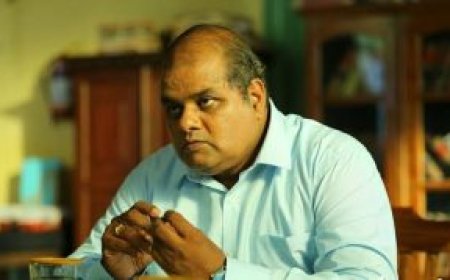 ചലച്ചിത്രതാരം സുനില്‍ സുഖദയുടെ കാര്‍ അജ്ഞാതസംഘം ആക്രമിച്ചതായി പരാതി