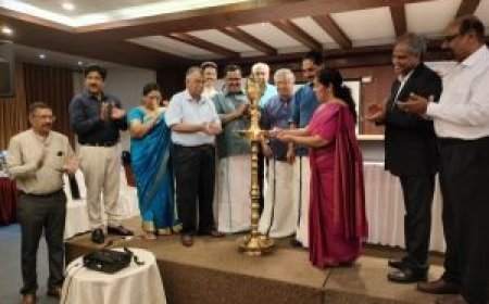 വേൾഡ് മലയാളി കൗൺസിൽ അവാർഡ്ദാനവും കുടുംബ സംഗമവും