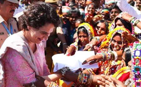 അധികാരത്തിലെത്തിയാല് വീട്ടമ്മമാര്ക്ക് പ്രതിമാസം 2000 രൂപ വീതം നല്കും: കോണ്ഗ്രസ്