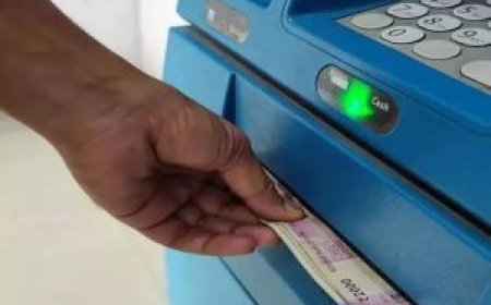 ആക്രിക്കൊപ്പം പെട്ട എടിഎം കാര്ഡിൽ പിൻ നമ്പറും: പ്രവാസിയുടെ  6.31 ലക്ഷം രൂപ മോഷ്ടിച്ചയാൾ അറസ്റ്റിൽ