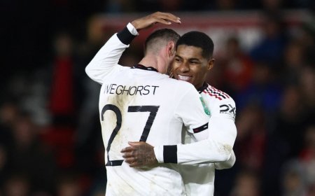 Rashford Stars As Man Utd Crush Forest To Close In On League Cup Final