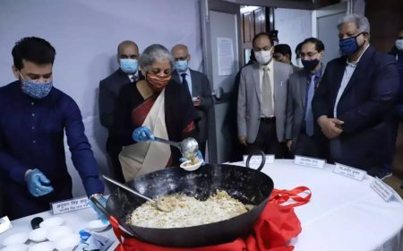 മധുരത്തോടെ തുടങ്ങാം; കേന്ദ്ര ബജറ്റിന് മുന്നോടിയായ ഹല്‍വ ചടങ്ങ് ഇന്ന്