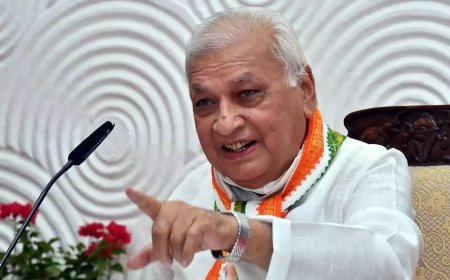 ഗവർണറുടെ 'അറ്റ് ഹോമിൽ' ധനമന്ത്രി പങ്കെടുത്തില്ല; സ്പീക്കറും മുഖ്യമന്ത്രിയും പങ്കെടുത്തു