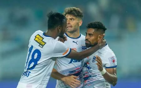 മോഹന് ബഗാന് തിരിച്ചടി; ഒന്നിനെതിരെ രണ്ടു ഗോളുകള്ക്ക് കീഴടക്കി ബെംഗളുരു