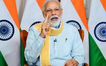 നരേന്ദ്രമോദിയുടെ സന്ദർശനത്തിന് മുന്നോടിയായി മുംബൈയിൽ ചേരികൾ മറച്ചു