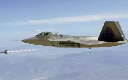 ചാര ബലൂണിന് പിന്നാലെ പേടകം; വെടിവെച്ച് വീഴ്ത്തി അമേരിക്ക