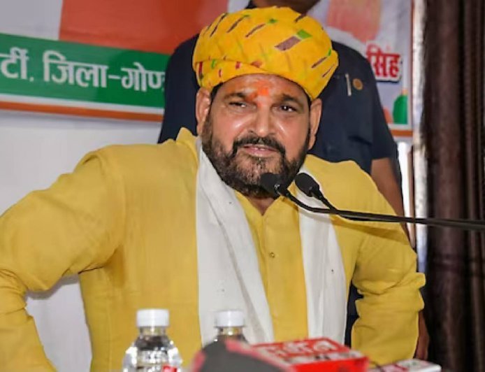 'ലൈംഗിക ഉദ്ദേശത്തോടെ ശരീരത്തിൽ തടവി'; ബ്രിജ്ഭൂഷനെതിരെ 2 എഫ്ഐആർ; അയോധ്യയില്‍ സംഘടിപ്പിക്കാനൊരുങ്ങിയ റാലി മാറ്റിവെച്ചു