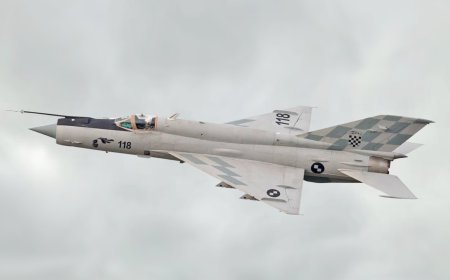 The fighter that shot down the Pak F-16 aircraft, the pride of India, MiG 21 is now history