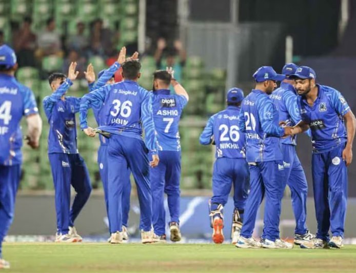 സെമിയിൽ കാലിക്കറ്റ് ഗ്ലോബ് സ്റ്റാർസിനെ തകർത്ത് കൊച്ചി ബ്ലൂ ടൈഗേഴ്സ്; ഫൈനലിൽ കൊച്ചി – കൊല്ലം പോരാട്ടം